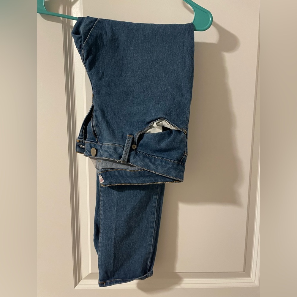 Junior’s Jeans